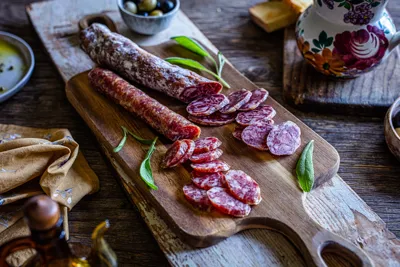 Ljetni noćni sajam S klobasicom u EU