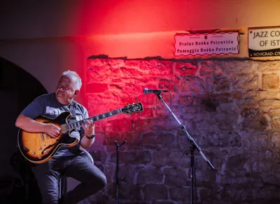 Live@Jazz Corner