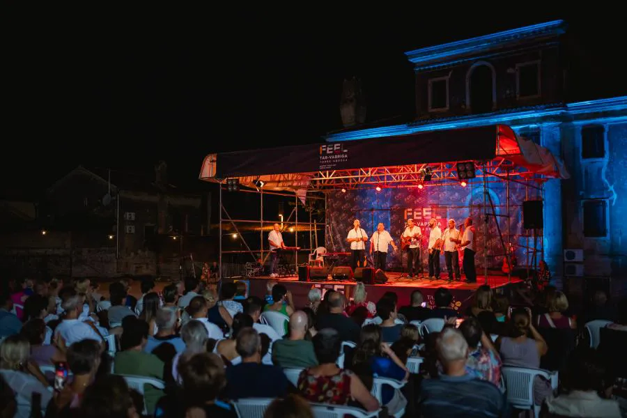 Večer klapa