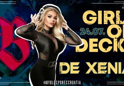 GIRLS ON DECKS w/ DE XENIA