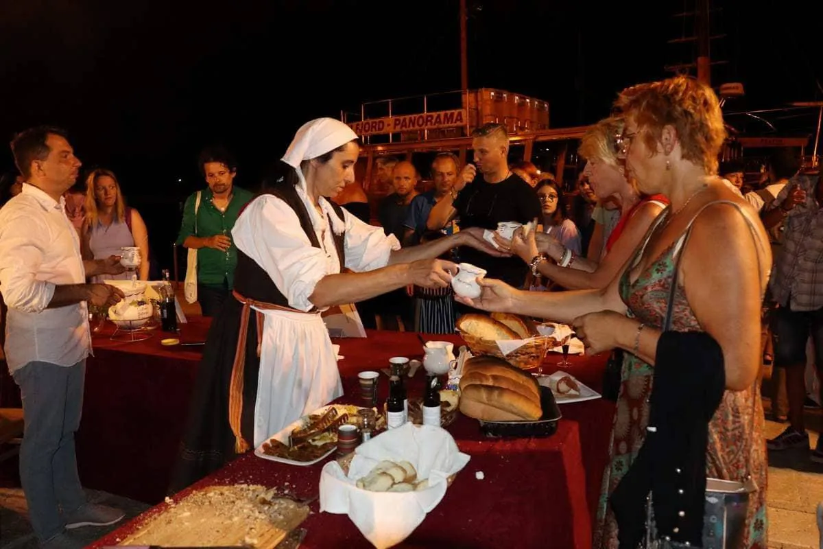 Rovinjski festival istarske supe