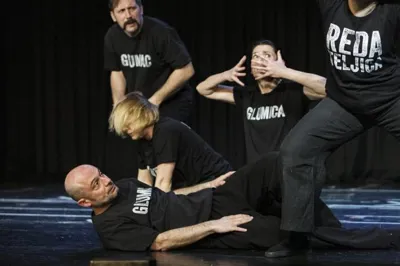 DJEČJI TJEDAN / organizirana matineja kazališne predstave MALE LJUDETINE