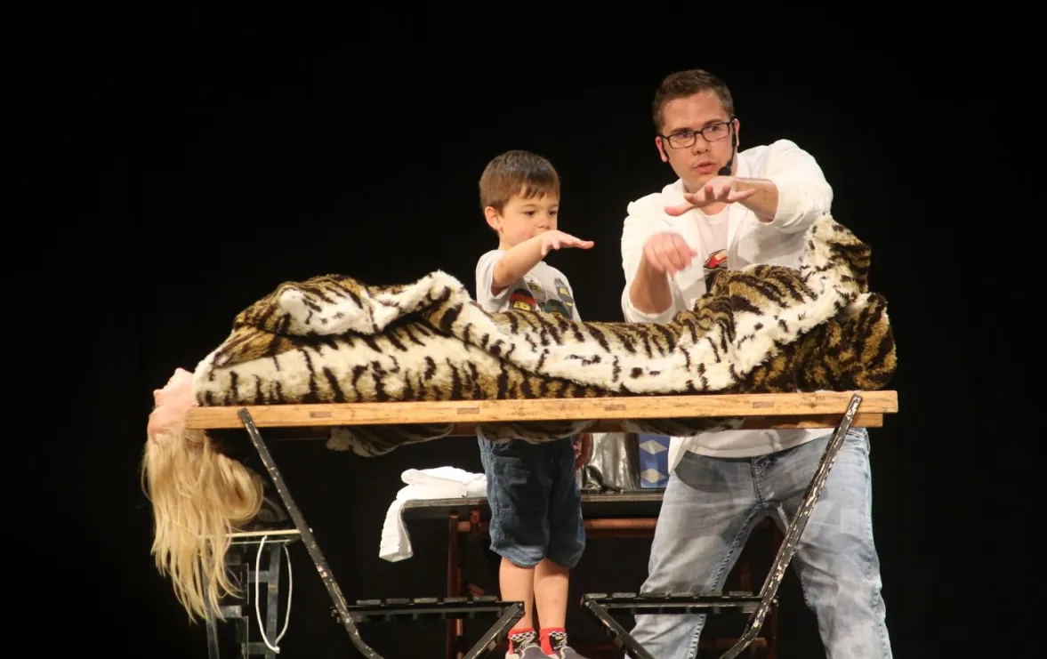 Luka Vidović Magic Show