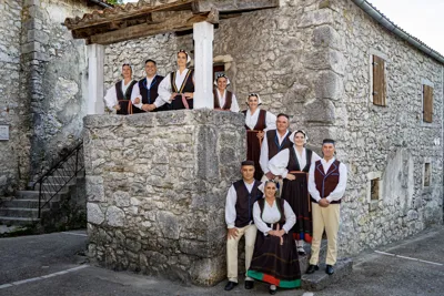 VEČER TRADICIJSKE GLAZBE I PLESA