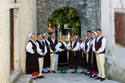 VEČER TRADICIJSKE GLAZBE I PLESA